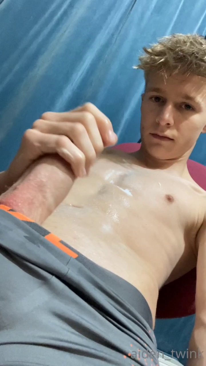 Aiden_twink 9